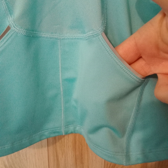 2 Nike dri-fit tank tops. Small w/ built in support bras. - Picture 10 of 16